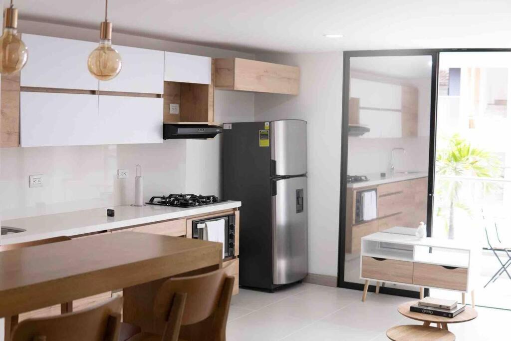 Apartment New Apto In Convenient Location With Parking